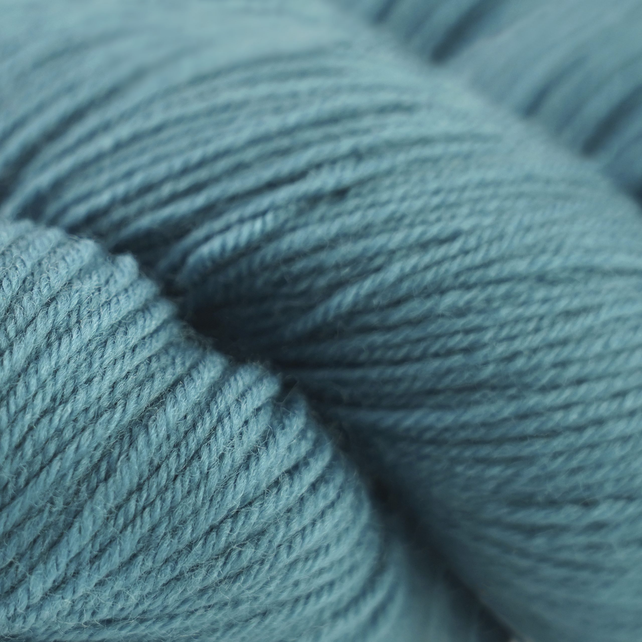 cascade-heritage-YarnSkeinColor5625