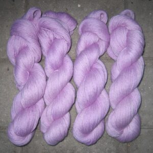 garnyarn-håndfarvet-garn-tynd-babyalpaka